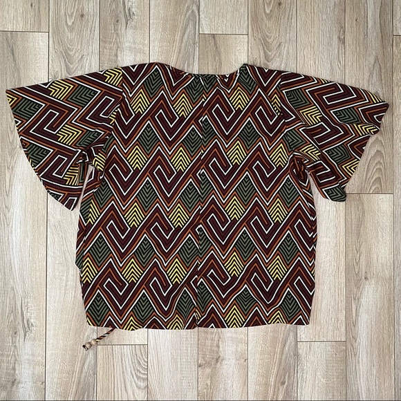 Goddess Ruched Drawstring Geometric Print Blouse - Picture 3 of 4